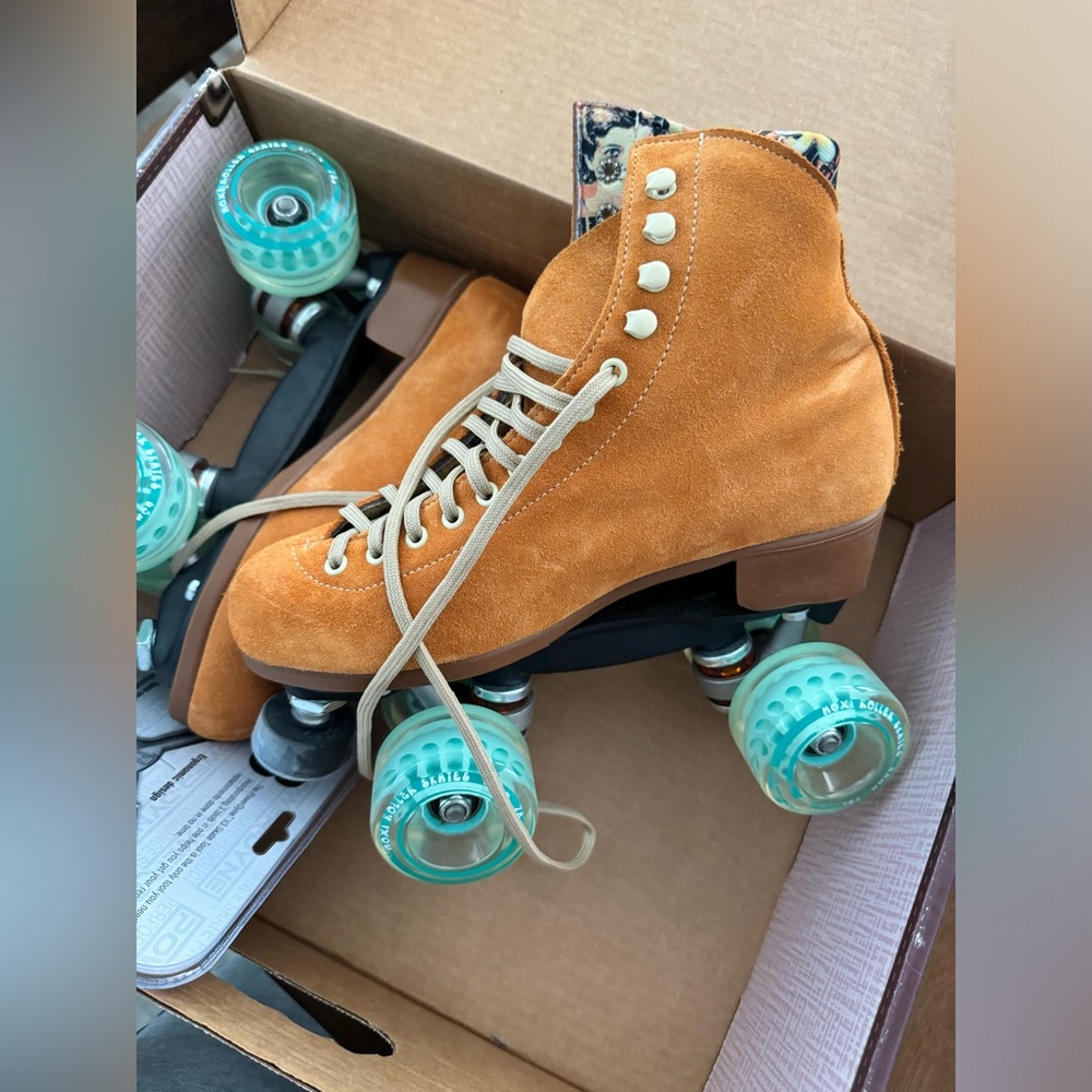 Moxi Brand Custom Lolly Roller Skates in Orange with Teal wheels